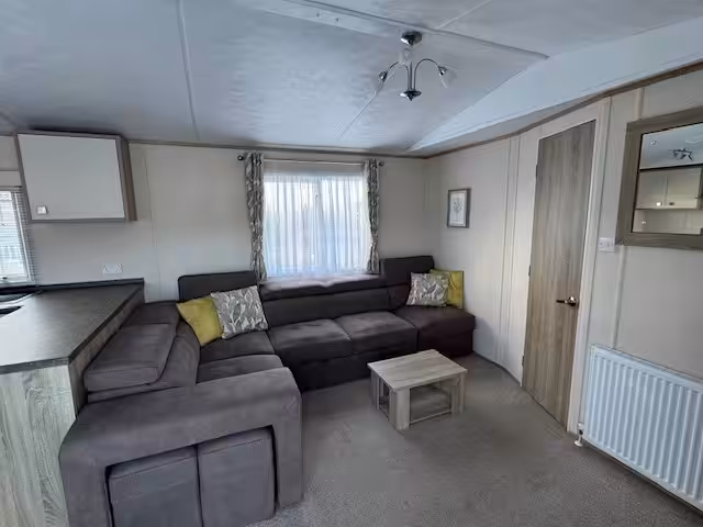 Carnaby Oakdale CL 2019 37ft x 12ft