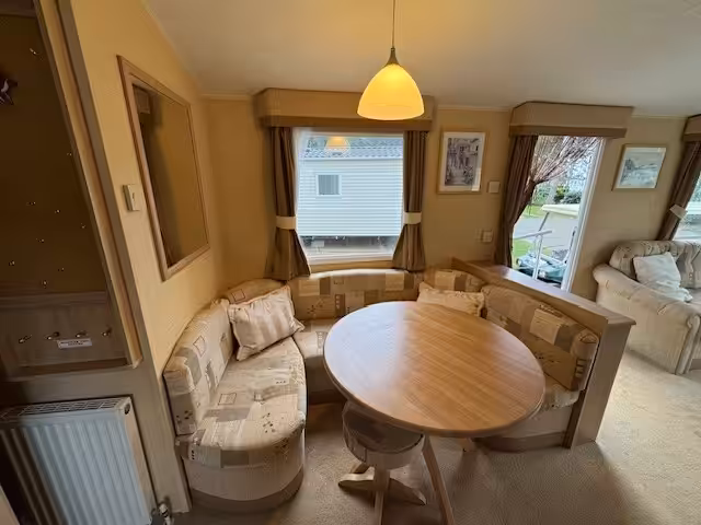 Willerby Leven 35ft x12ft 2009