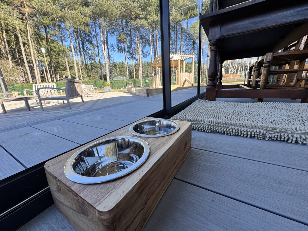 A dog bowl inside the cafe at Lakeside park