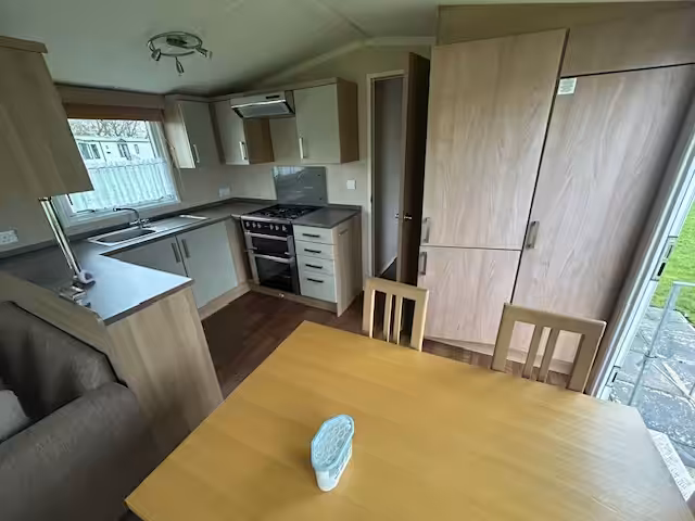 Swift Bordeaux 32ft x 12ft 2012 Nettleton