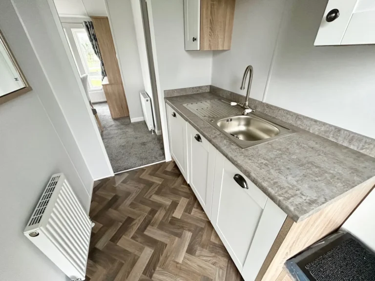 coastfields-willerby-pinehurst-wash-room-grange-u2680