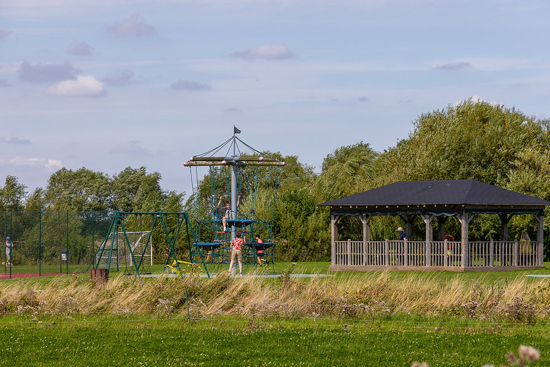 willows-park-overview-image