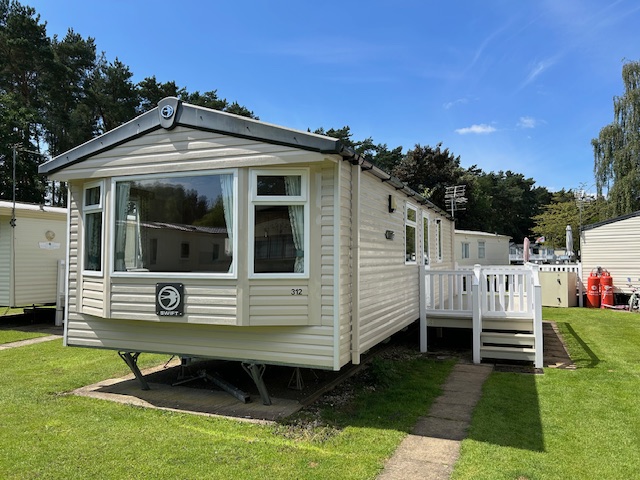 Used Swift Loire 32x12 Holiday Home For Sale | Don Amott Parks