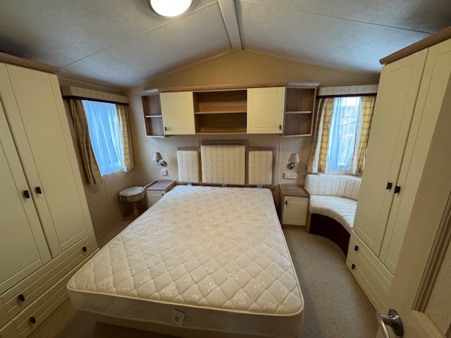 Willerby Leven 8