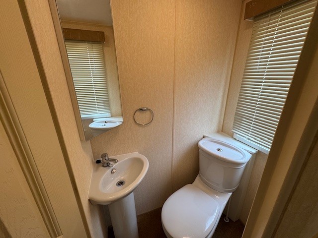 WILLERBY ASPEN 6