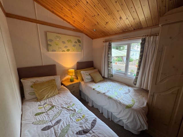 First Spare Bedroom Lodge