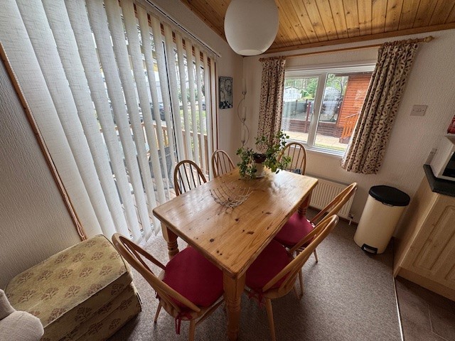 Lodge Kitchen Table