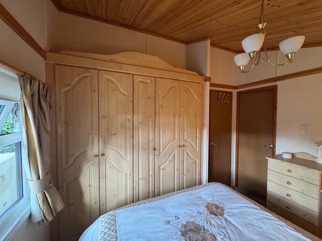 Main Bedroom Wardobe