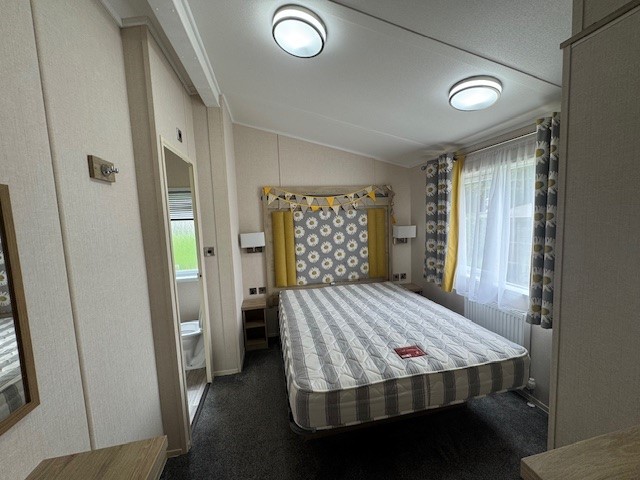 High Grove 8