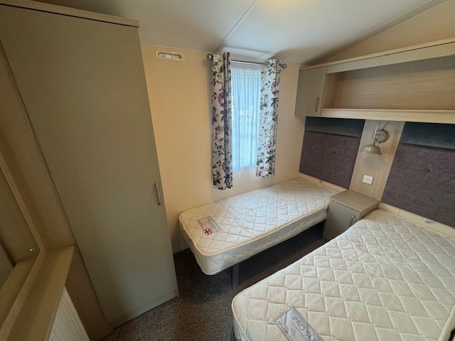 Atlas Debonair Singe