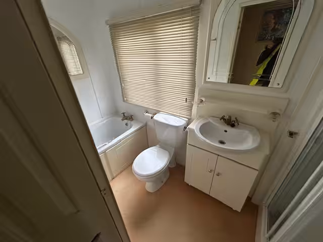 Bath2