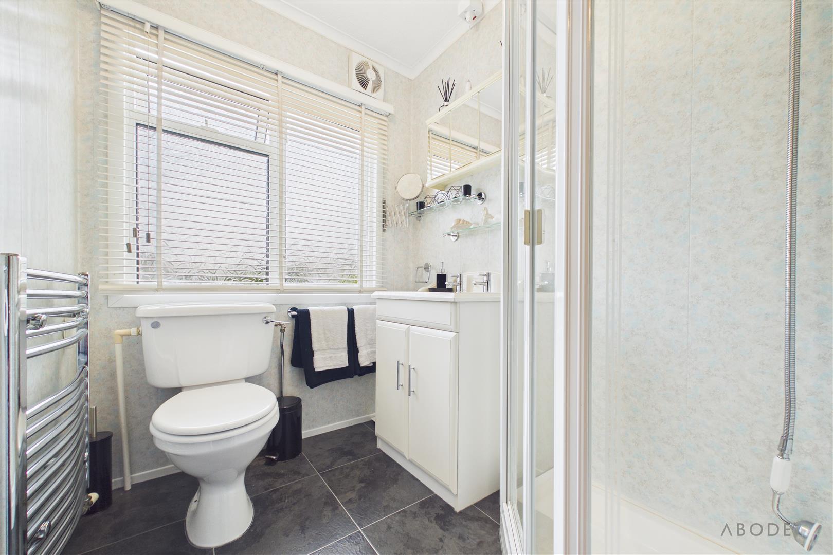 Bathroom 1 1
