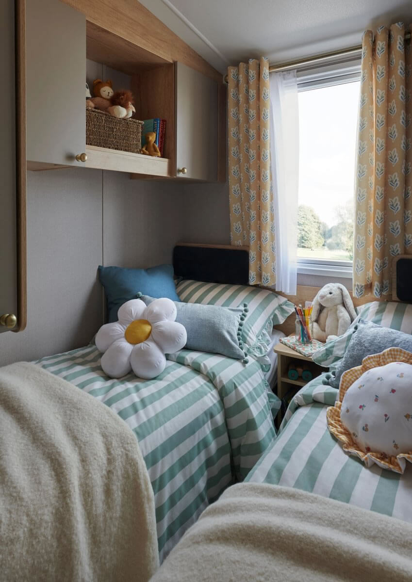 Provence Outlook Twin Bedroom